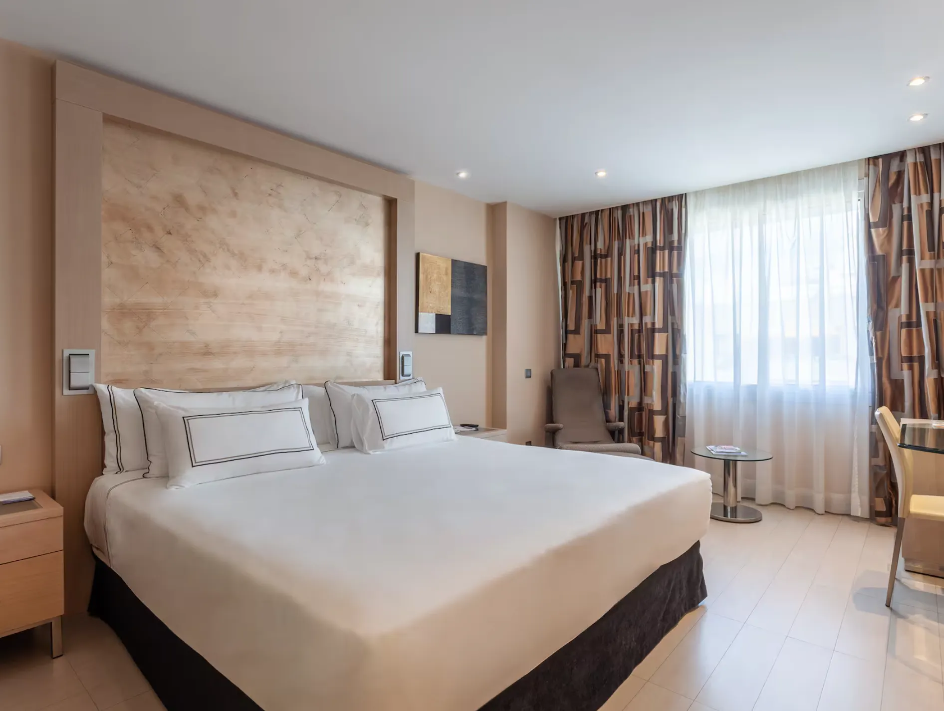 Meliá Sevilla Habitaciones Photos