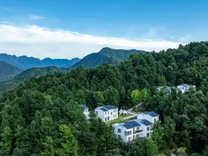 Floral Lux Hotel·JiuHua Mountain MoskyLand.Hope