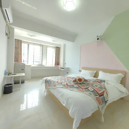 Gutian Zero Cinema Apartment