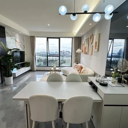 Danzhou Meijia Scenic Apartment (Haihuadao No. 1 Island)