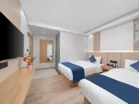 Yinuo Hotel (Guangzhou Shangxiajiu Pedestrian Street Yongqingfang Branch) Hotels near Shangxiajiu Pedestrian Street
