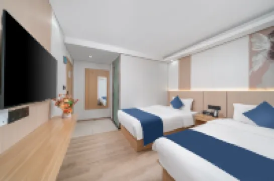 Yinuo Hotel (Guangzhou Shangxiajiu Pedestrian Street Yongqingfang Branch) Hotel in zona Ping'an Opera