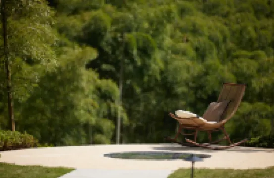 Anji Zhubai Art Scene Zhubai Hot Spring Beauty Stay (Yunshang Grassland)