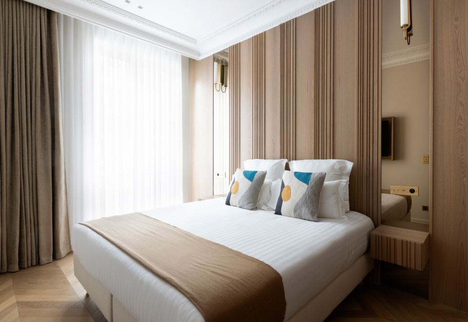 Exclusive Loft in le Marais with AC