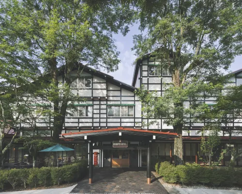 MAMPEI HOTEL Hotels near Basho Monument
