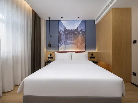 Mancheng Hotel (Taiyuan Qinxian North Street Wangfujing Store) Отели рядом с достопримечательностью «Taiyuan University (Central Campus)»