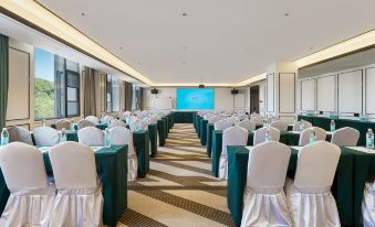 Xana Hotelle (JIANGXI ELECTRIC VOCATIONAL & TECHNICAL COLLEGE and Golden Sun Education)