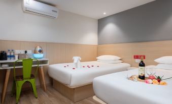 SOVIS Haihe Hotel (Shenzhen Luohu Port Guomao Metro Station Branch)
