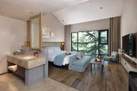 Zhengzhou Mountain Listening Wind City Homestay