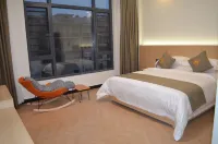 Zhangjiajie Muzhu Inn