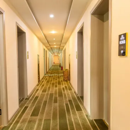 Cangxi Hongxin Hotel