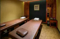 Nanjing Ziqing Lake Hot Spring Resort (Wildlife World) - Spa