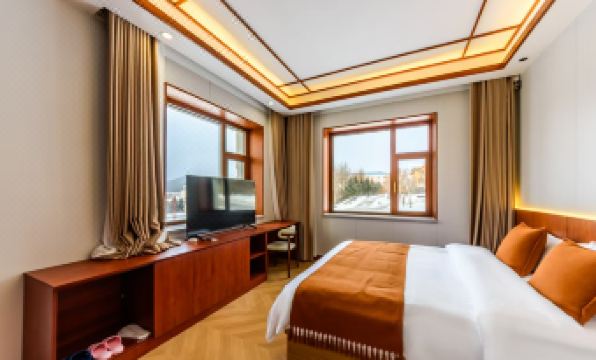 Yabuli Meiju Ski Hot Spring Resort Villa