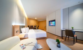 Nayong Nuofanxi Garden Hotel (Xiangmi O City)