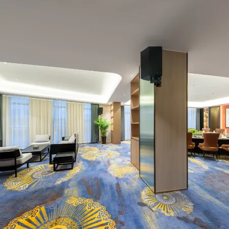 Lujiang Hongfu Jinling Hotel