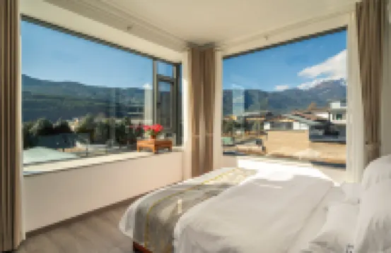 Yulong Xingcheng Pavilion Homestay (Baisha Old Town)
