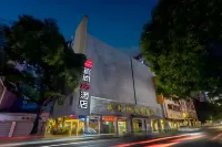 Echarm Plus Hotel (Guangzhou Beijing Road Pedestrian Street Dafogu Temple)