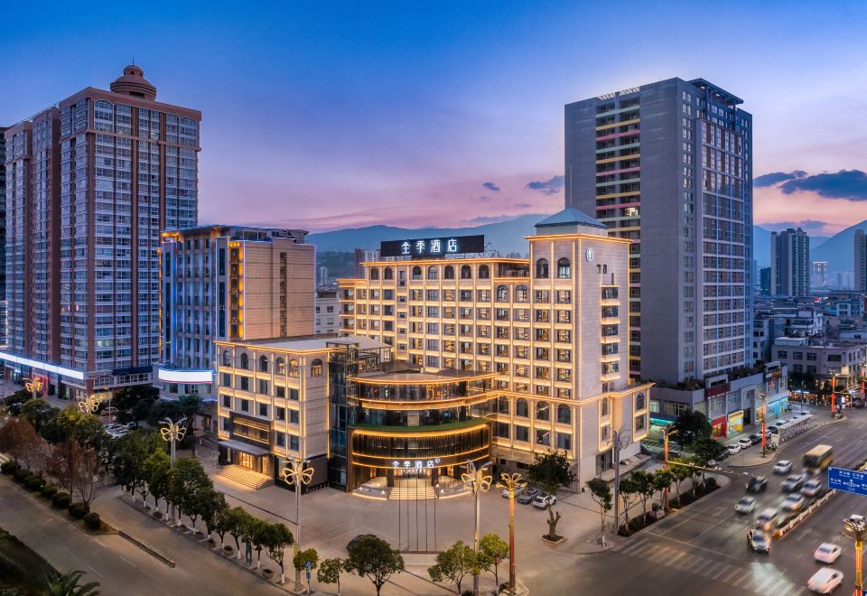 hotel overview picture