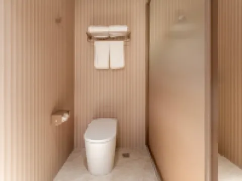 HanTing Hotel (Wenzhou Cangnan Lingxi) Hotels in Cangnan