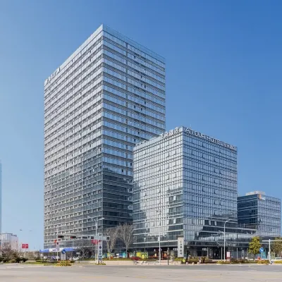 晨棲精選公寓（蘇州北站萬滙廣場店） 福祥路附近的飯店