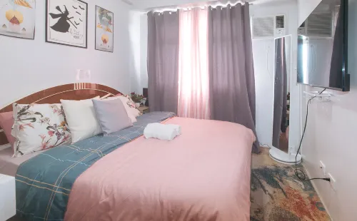 Eimy's Place at Urban Deca Mandaluyong by RedDoorz