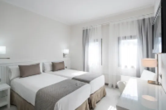 Catalonia Roma Hotels in Barcelona