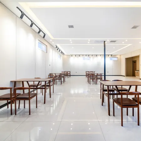Ining Boria Hotel