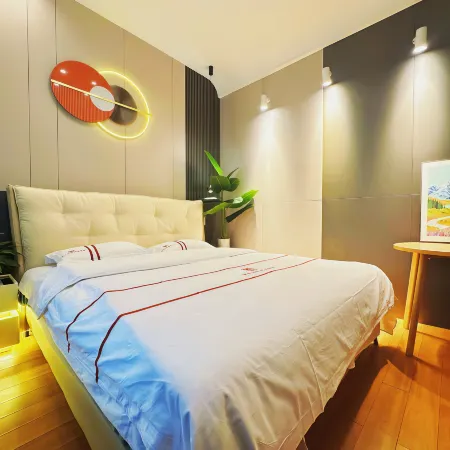 Cen Gong Snail House