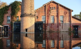 Fengnan Courtyard · Liuzhu Boutique Stay (Jingdezhen Ceramic Art Avenue Taoxichuan)