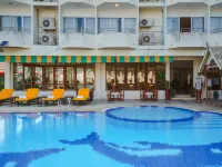 JP Villa Pattaya Hotels near Hat Naklua Beach