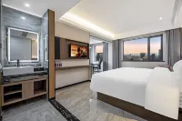 張家界國臣酒店（七十二奇樓子午路店） 鄰近張家界之窗地質博物館的酒店