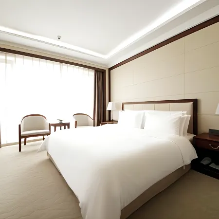 Bazhou Hairun Business Hotel