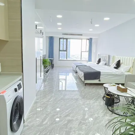 Chenqi Selected Apartment (Suzhou North Station Wanhui Plaza)