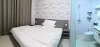 Xiangju Apartment Hotels near Chengguan Passenger Transport Terminal