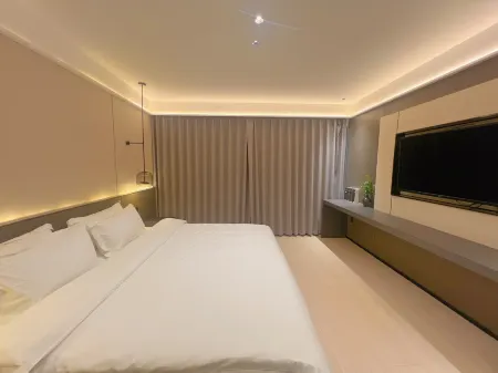 XIYE HOLIDAY HOTEL Отели рядом с достопримечательностью «Xiamenshi Library (xinglinfenguan)»