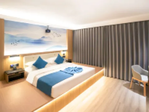 H Hotel (Chifeng Municipal Government High-speed Railway Station) Hoteles en Chifeng