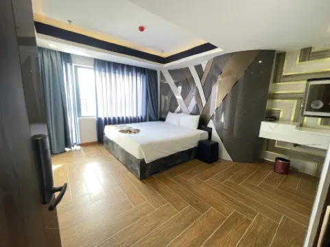 W Premium Nha Trang Отели рядом с достопримечательностью «Чамские Башни Понагар»