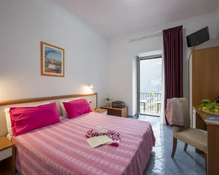 Dint' a Torre Bed & Breakfast Hotel a Scala