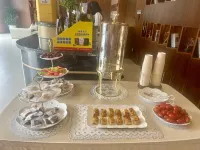 ORANGE CRYSTAL PHOENIX HOTEL (Bac Ninh, Vietnam) Hotels in Hoang Ninh