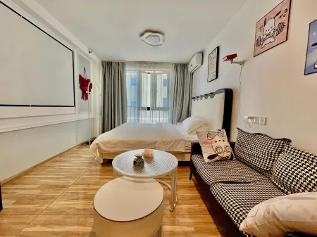 Xinyu Apartment (Conghua Biguiyuan 1960) Отели рядом с достопримечательностью «Guangdong Technical College of Water Resources and Electric Engineering»