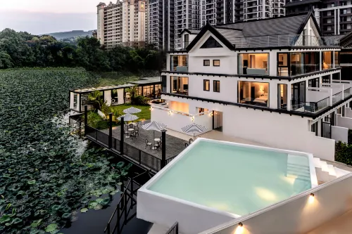 Lanyue · MoonVillaResortHotel