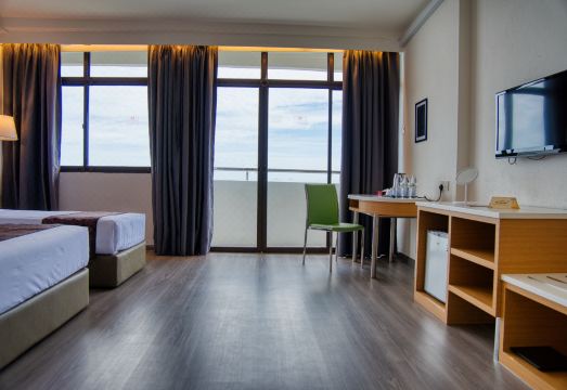 페낭 해변 전망