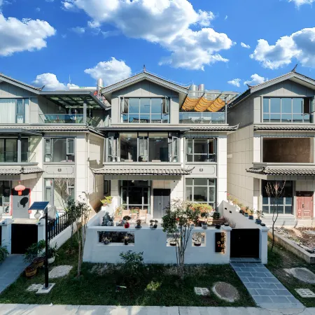 Songlan Qishe Hotel