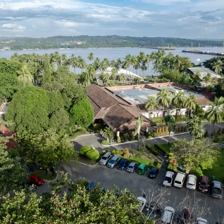 Waterfront Insular Hotel Davao