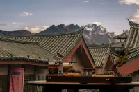Yunman Mu Mountain SnowPanoramic Aesthetic Vacation Courtyard Viewing the Ancient City Snow Mountain