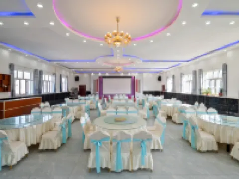 Ku'erdening Fanjing Museshe Hotel Hotels in Gongliu