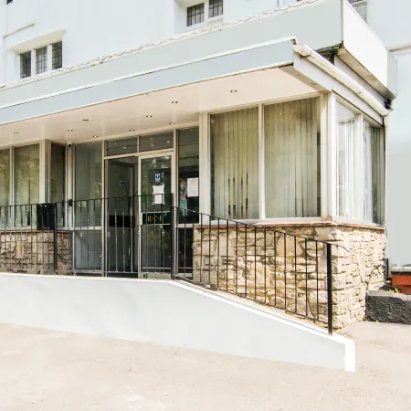 Russel Court Hotel Bournemouth Central