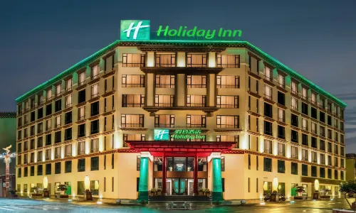 Holiday Inn Batang