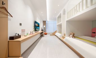 Hutongli Homestay (Henan Baoquan Tourism Resort Area)