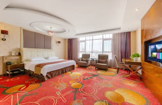 春夏秋冬大酒店（靖邊長城路政府廣場店）